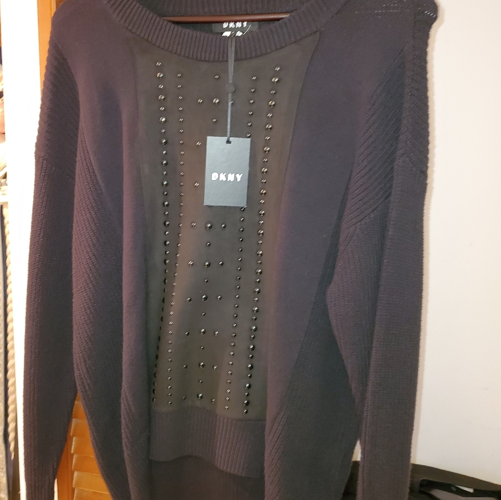 NWT DKNY Sweater Black Size M suede w little stud